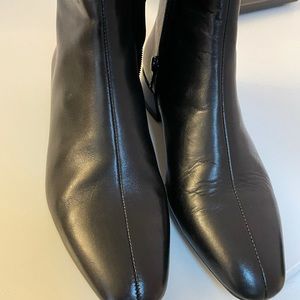 Black small heel boots